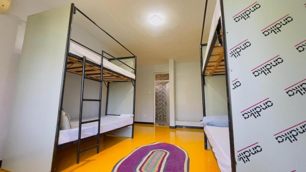דאר א-סאלאם Gallivanters Hostel מראה חיצוני תמונה