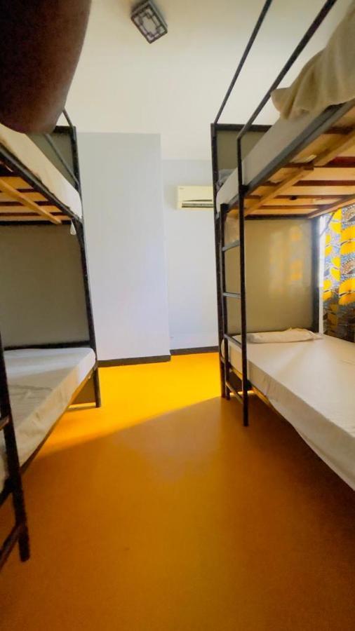 דאר א-סאלאם Gallivanters Hostel מראה חיצוני תמונה