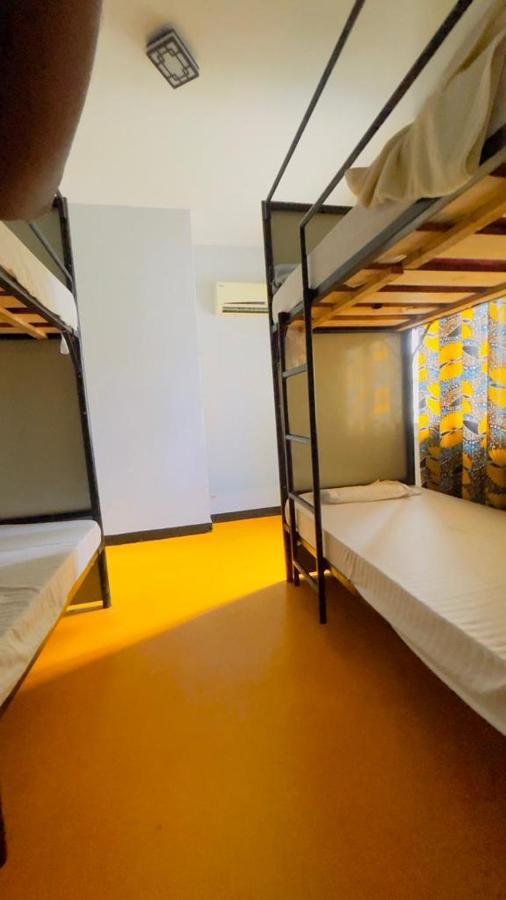 דאר א-סאלאם Gallivanters Hostel מראה חיצוני תמונה