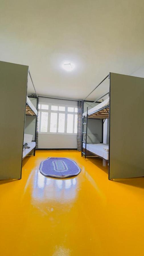 דאר א-סאלאם Gallivanters Hostel מראה חיצוני תמונה
