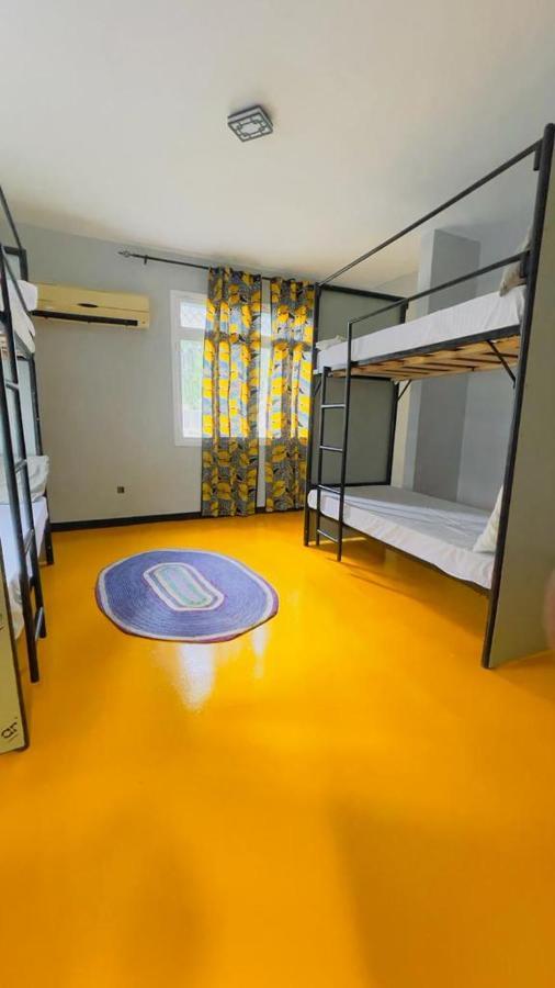 דאר א-סאלאם Gallivanters Hostel מראה חיצוני תמונה